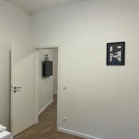 T&k Apartments- 2 - Heart Of - Private Parking Apartment