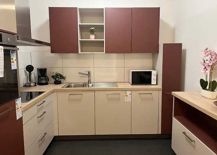 T&k Apartments- 2 - Heart Of - Private Parking Appartement